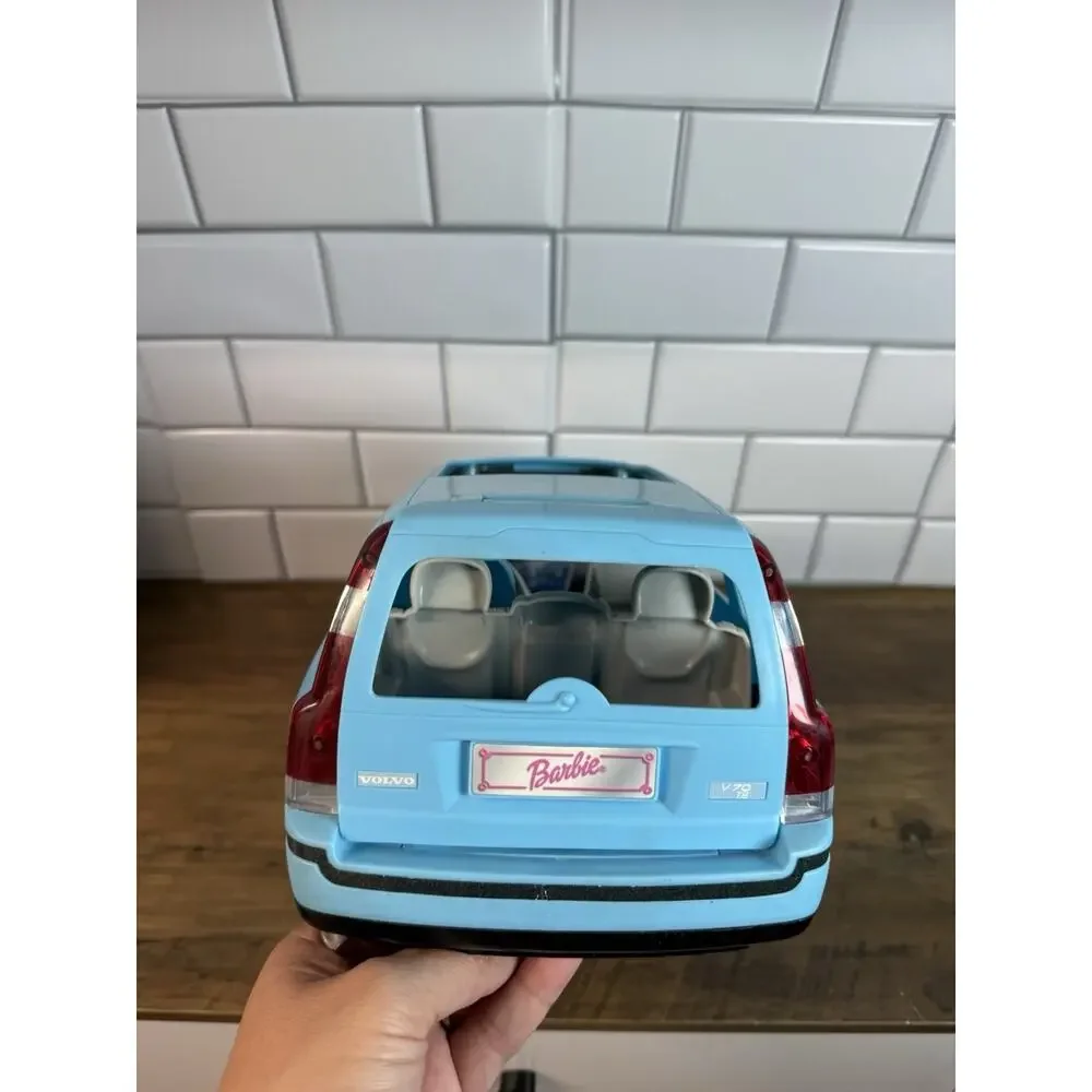 2003 Mattel Barbie Happy Family Blue Volvo Station Wagon-Vintage